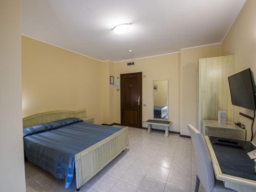 Business Hotel Room Ancona - Hotel Cristoforo Colombo Osimo - Gallery 2